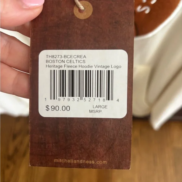 Mitchell and Ness NWT Celtics sweatshirt - Picture 4 of 4